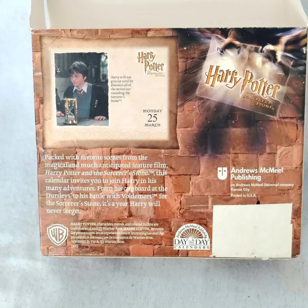 Harry Potter & The Sorcerer's Stone 2002 Desk Calendar NEW Sealed Day to Day Y2k